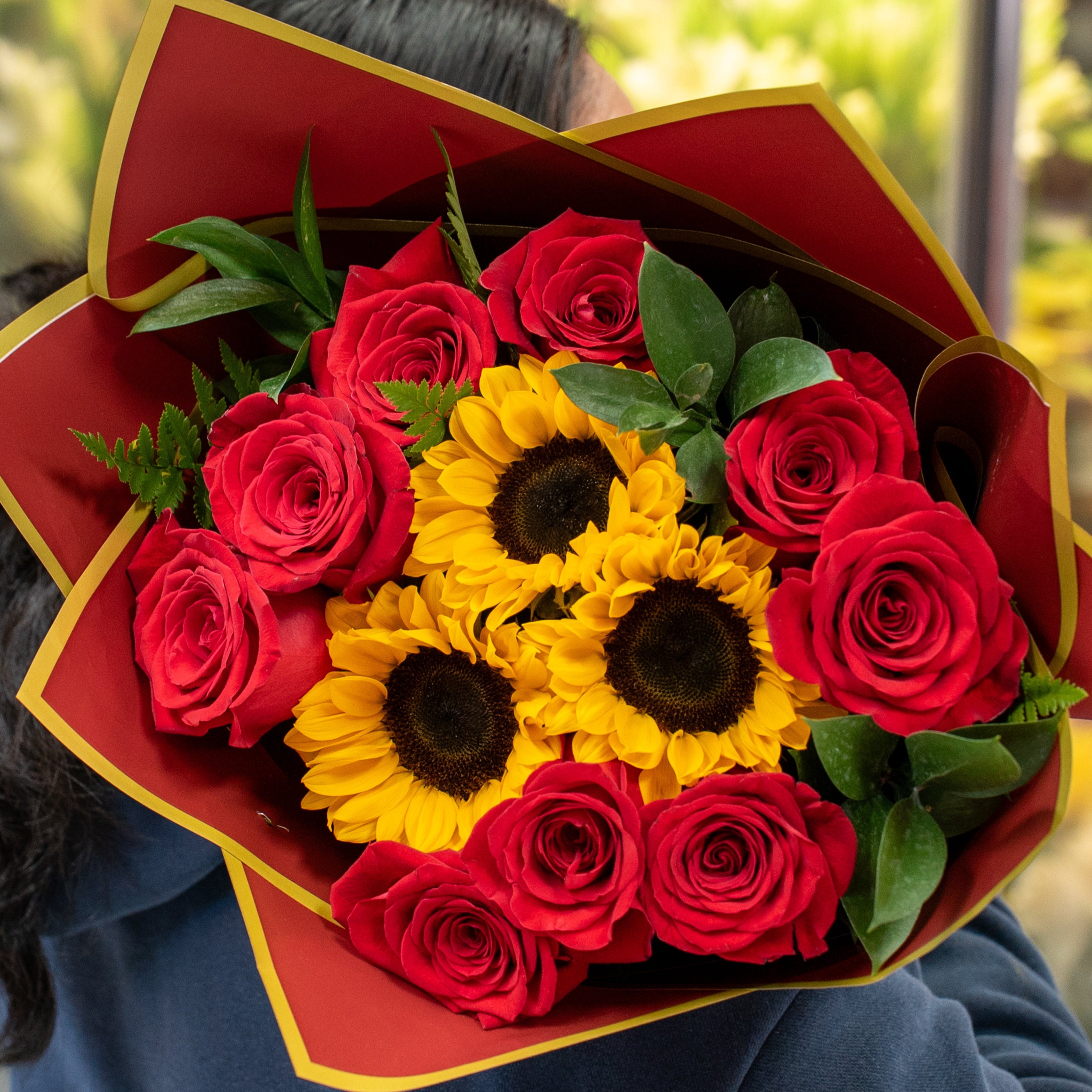 Red Roses with Sunflowers